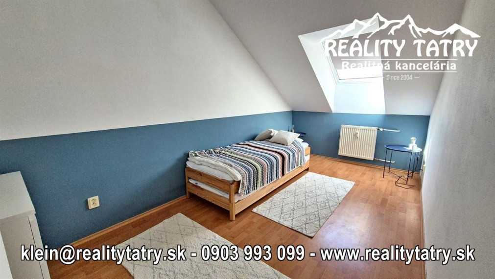 Mezonetový byt 3 izbový s loggiou, krbom a garážovým státím v širšom centre - ODPORÚČAME !!!