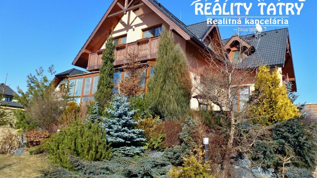 EXKLUZÍVNY Rodinný dom s nádherným výhľadom vo Veľkej Lomnici v 100% TOP STAVE - ODPORÚČAME aj pre náročného klienta !!!