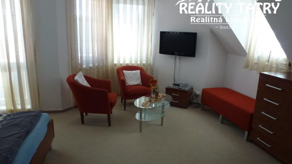 EXKLUZÍVNY Rodinný dom s nádherným výhľadom vo Veľkej Lomnici v 100% TOP STAVE - ODPORÚČAME aj pre náročného klienta !!!