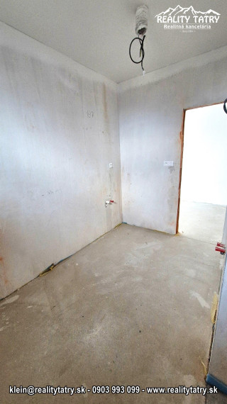 NOVÉ 3 izbové BYTY V CENTRE POPRADU - TOP LOKALITA, Výhľad - ODPORÚČAME !!!