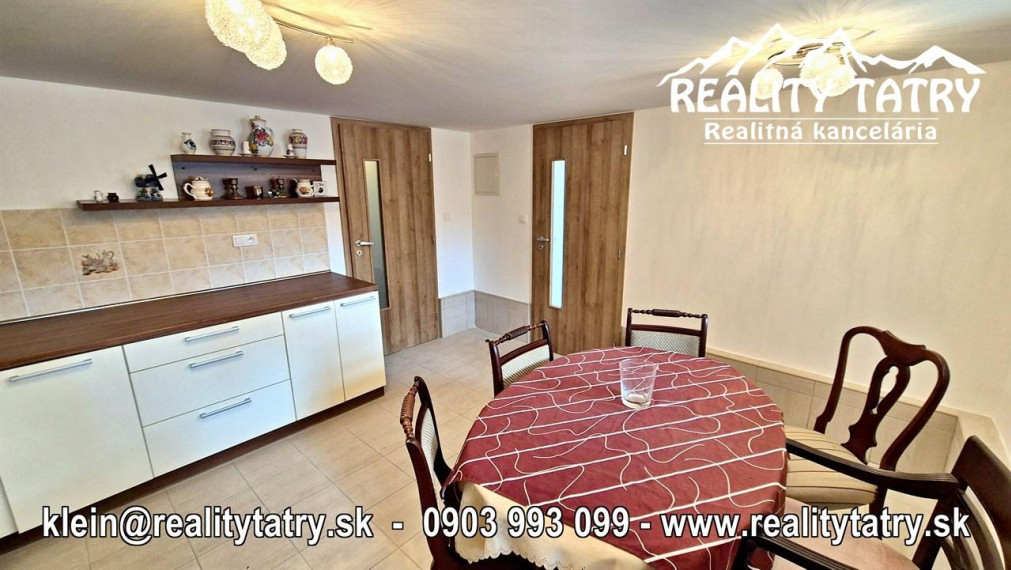 Rodinný dom po rekonštrukcii vo Važci - Slnečný, tiché prostredie - ODPORÚČAME !!!