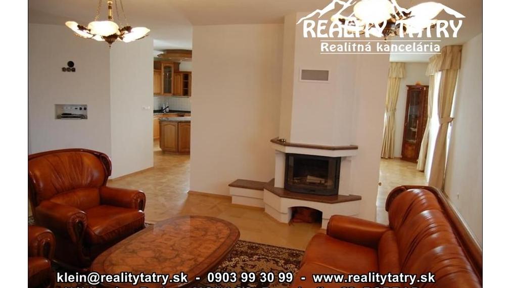 Luxusný nadštandardný apartmánový byt 209 m2 v centre mesta v Poprade - TOP STAV ODPORÚČAME !!!