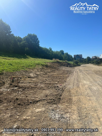 Stavebné pozemky pri Púchove v obci Dolné Kočkovce od 686 m2 do 1658 m2