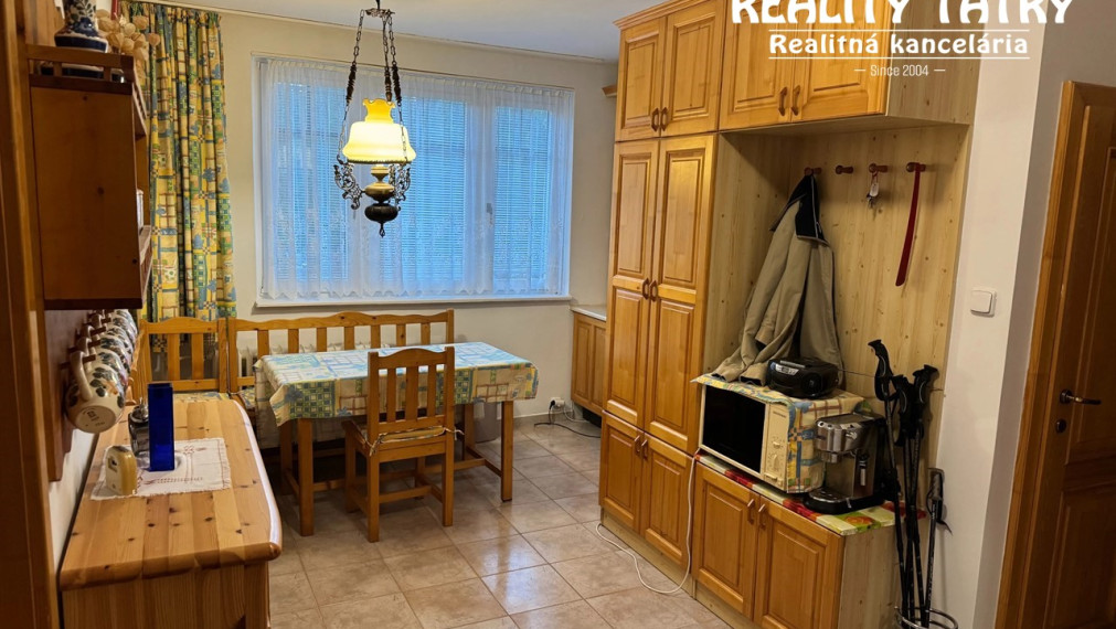 Byt 3 izbový vo Vysokých Tatrách - TOP STAV, TOP VÝHĽAD - ODPORÚČAME !!!