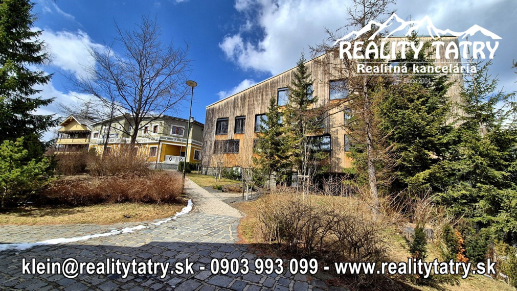 Apartmán 2 izbový s parkovacím státím - TOP STAV, TOP LOKALITA - ODPORÚČAME !!!
