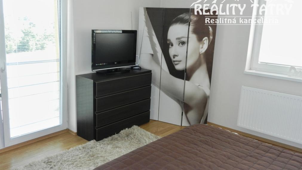 Byt 3 izbový s balkónom 91 m2 - kompletne zariadený v Poprade - ODPORÚČAME !!!