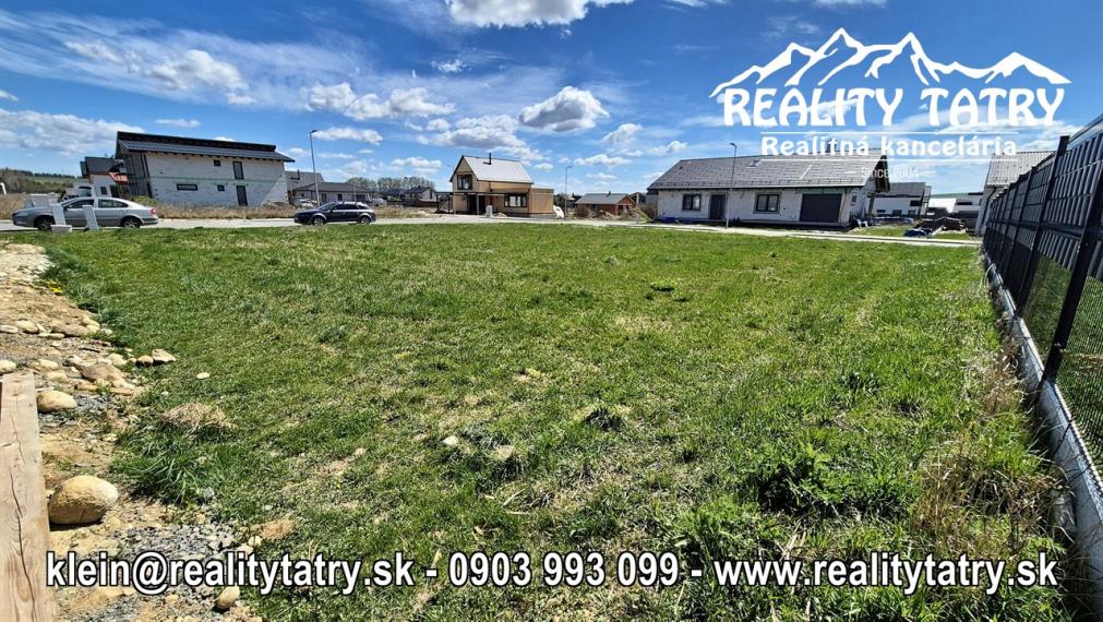 Stavebný pozemok 616 m2 vo Veľkej Lomnice - lokalita NATUR REZORT - ODPORÚČAME !!!