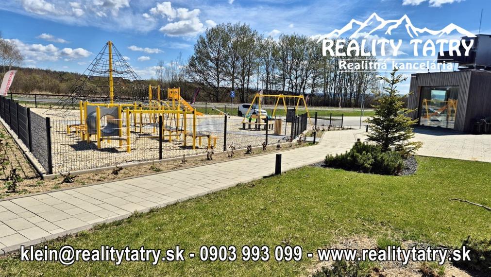 Stavebný pozemok 616 m2 vo Veľkej Lomnice - lokalita NATUR REZORT - ODPORÚČAME !!!