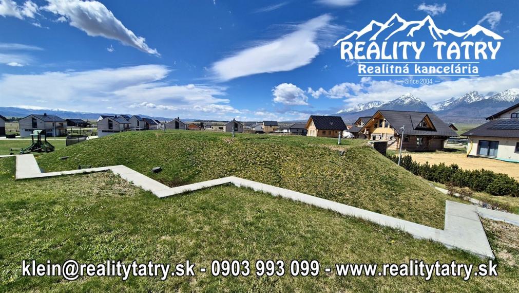 Stavebný pozemok 616 m2 vo Veľkej Lomnice - lokalita NATUR REZORT - ODPORÚČAME !!!