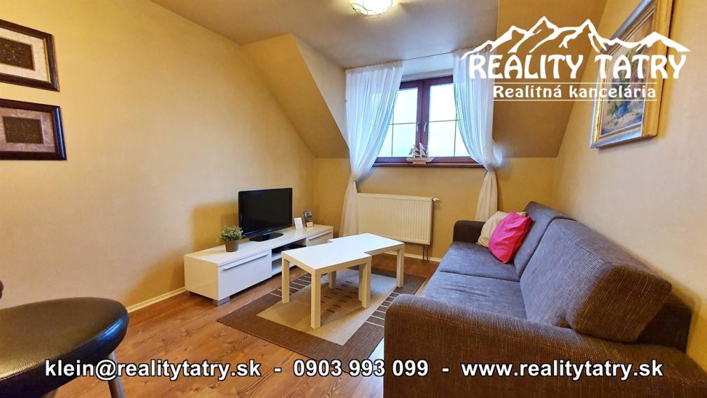 Apartmánový 2 izbový byt 46 m2 s parkovacím miestom vo Veľkej Lomnici - ODPORÚČAME !!!