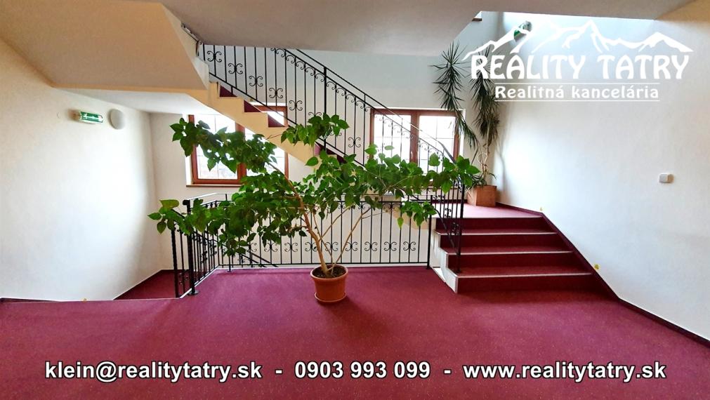 Apartmánový 2 izbový byt 46 m2 s parkovacím miestom vo Veľkej Lomnici - ODPORÚČAME !!!