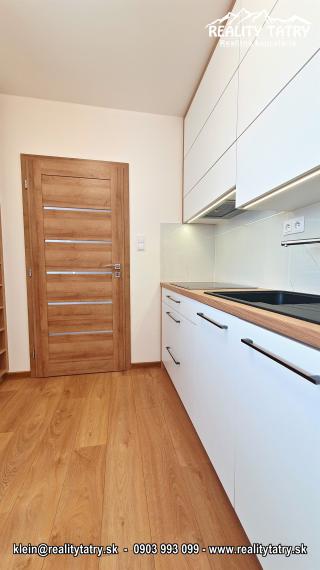 Byt 2 izbový s dvomi balkónmi, pivničkou a parkovacím státím v Hôrke pod lesom - NOVOSTAVBA, TOP STAV , ODPORÚČAME !!!