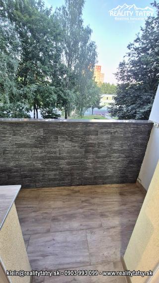 Byt 3 izbový s balkónom komplet prerobený blízko centra v Poprade TOP LOKALITA a STAV - ODPORÚČAME !!!