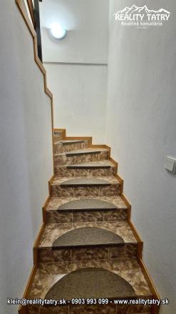 Mezonetový byt 3 izbový s loggiou, krbom a garážovým státím v širšom centre - ODPORÚČAME !!! - fotografia 10