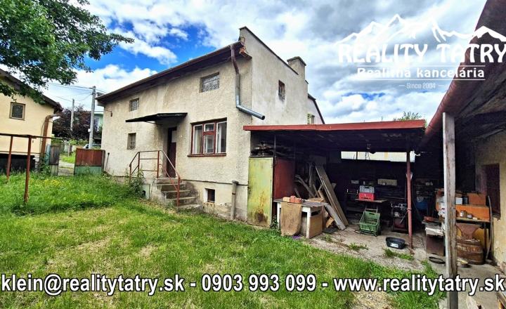 NOVÁ CENA !!! Rodinný dom na rozľahlom pozemku 1550 m2 s garážou a hospodárskou budovou - Poprad - Matejovce - fotografia 1