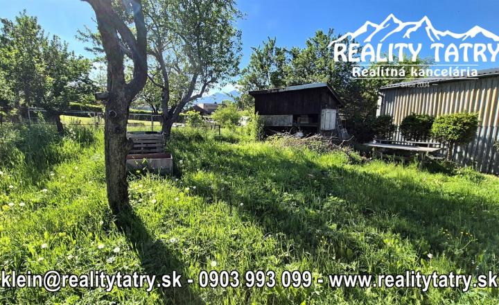 NOVÁ CENA !!! Rodinný dom na rozľahlom pozemku 1550 m2 s garážou a hospodárskou budovou - Poprad - Matejovce - fotografia 4