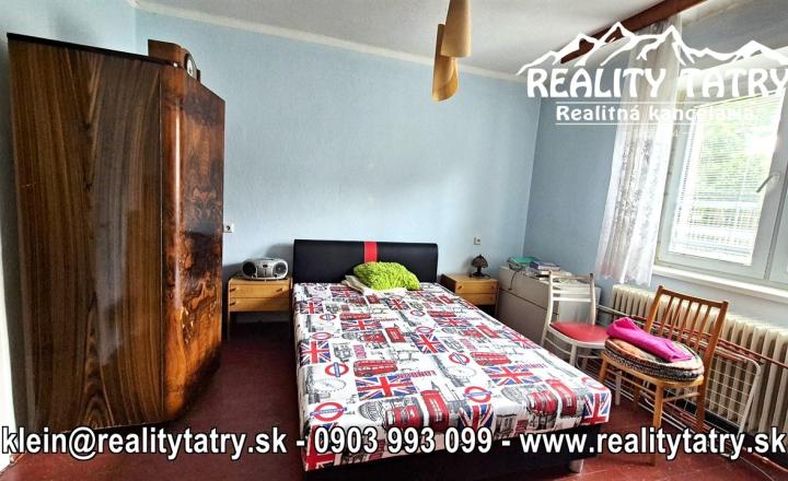 NOVÁ CENA !!! Rodinný dom na rozľahlom pozemku 1550 m2 s garážou a hospodárskou budovou - Poprad - Matejovce - fotografia 11