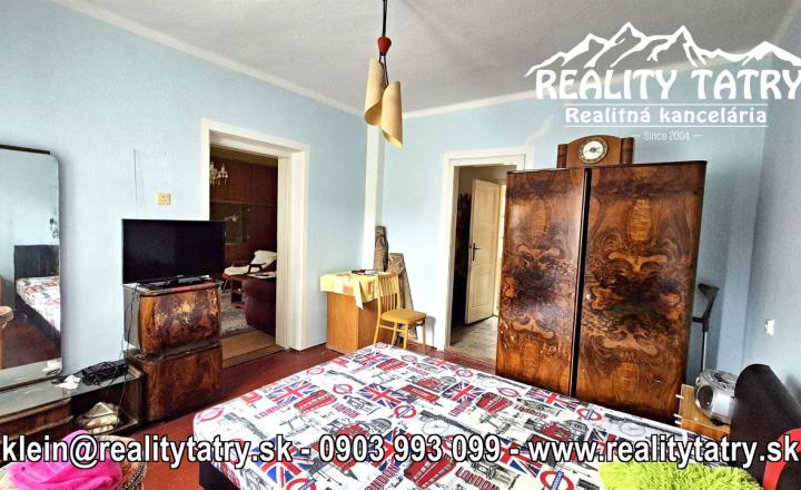 NOVÁ CENA !!! Rodinný dom na rozľahlom pozemku 1550 m2 s garážou a hospodárskou budovou - Poprad - Matejovce - fotografia 14