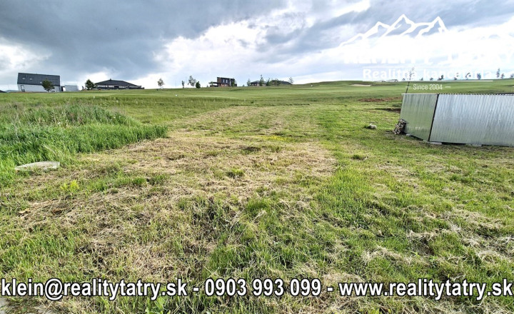Stavebný pozemok 1010 m2 priamo pri golfovom ihrisku v lokalite Malý Slavkov - ODPORÚČAME !!! - fotografia 1