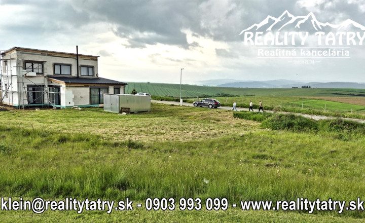 Stavebný pozemok 1010 m2 priamo pri golfovom ihrisku v lokalite Malý Slavkov - ODPORÚČAME !!! - fotografia 5