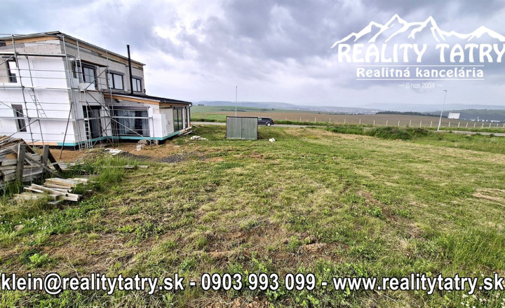 Stavebný pozemok 1010 m2 priamo pri golfovom ihrisku v lokalite Malý Slavkov - ODPORÚČAME !!! - fotografia 10