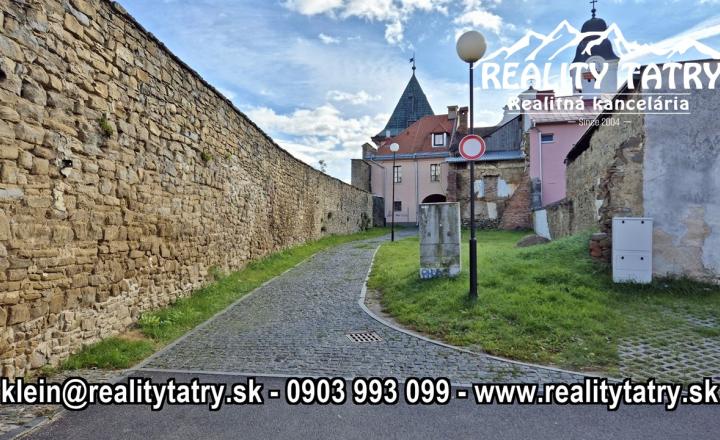 Rodinný dom v centre mesta LEVOČA - ul. Košická, investičná príležitosť aj na penzión - ODPORÚČAME !!! - fotografia 5
