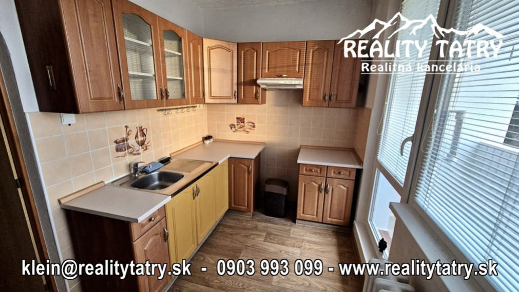 PREDANÉ !!!  -  Byt 1 izbový s loggiou 36 m2, ul. Novomeského, Poprad - Slnečný, ihneď voľný - ODPORÚČAME !!!