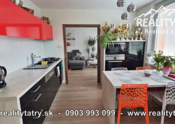 Exkluzívny 3 izbový byt s loggiou 74 m2 na sídl. ZÁPAD - TOP STAV - ODPORÚČAME !!!