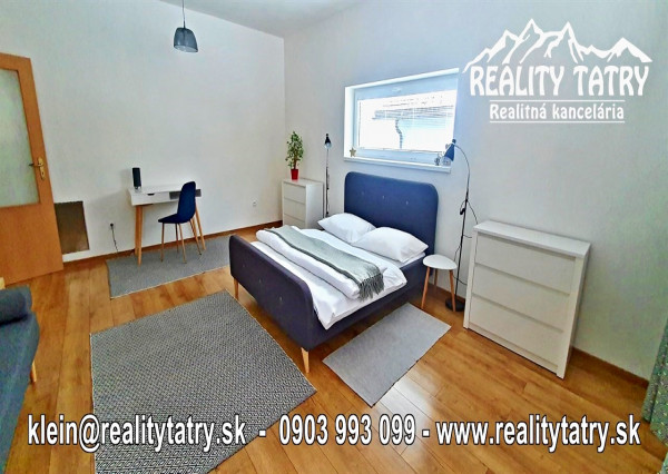 Apartmán 3 izbový v rodinnom dome so samostatným vchodom, terasou, záhradou a parkovaním vo dvore - Odporúčame !!!