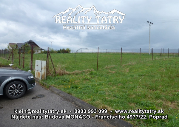 Stavebný pozemok 1458 m2 s nádherným výhľadom na V. Tatry vo Veľkej Lomnici blízko centra obce - ODPORÚČAME !!!