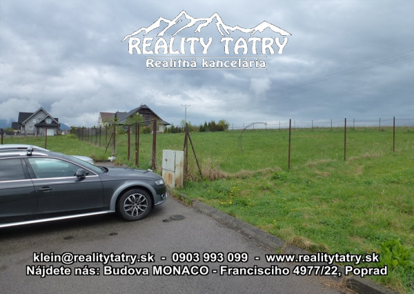 Stavebný pozemok 1458 m2 s nádherným výhľadom na V. Tatry vo Veľkej Lomnici blízko centra obce - ODPORÚČAME !!!
